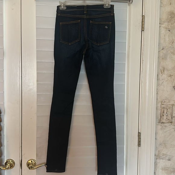 Jeans - Picture 2 of 6